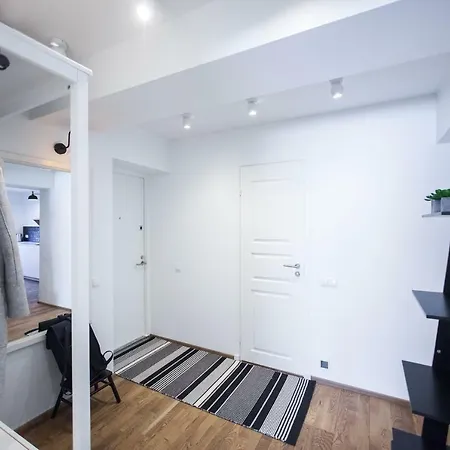 Apartment Dream - Trendy City Center Near University